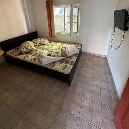 Casa Pestelui 3* Două Mai